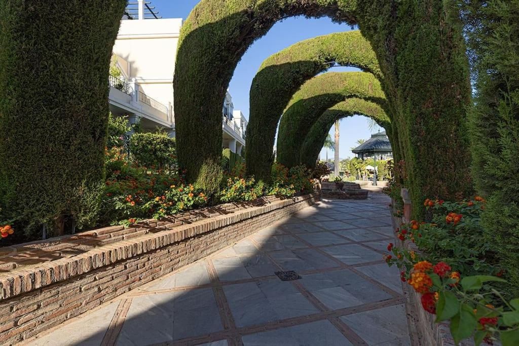 Appartement Aloha Gardens In Puerto Banus à Marbellac Extérieur photo