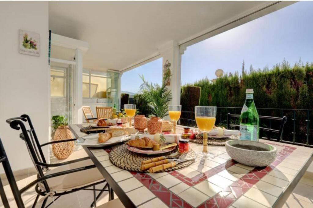 Appartement Aloha Gardens In Puerto Banus à Marbellac Extérieur photo